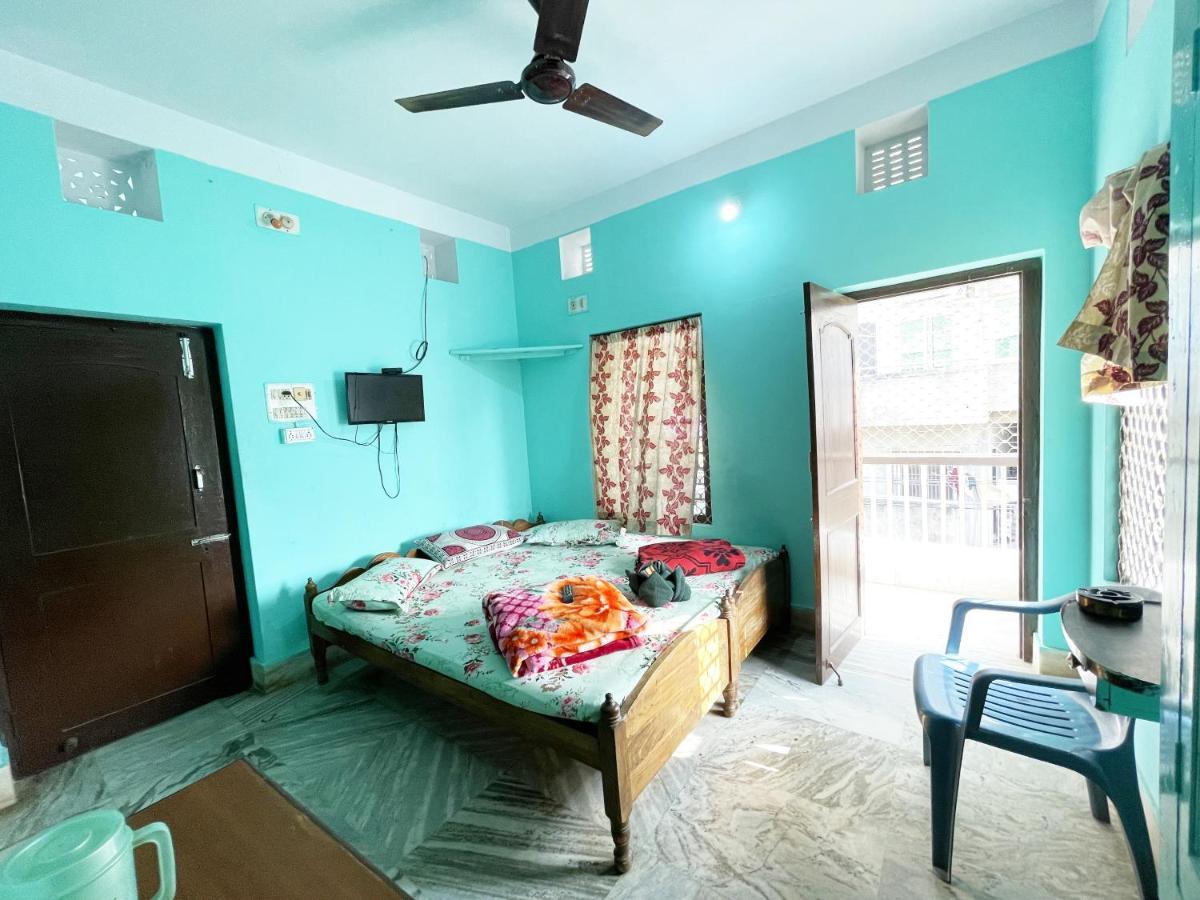 Hotel Radha Krishna Puri Eksteriør bilde